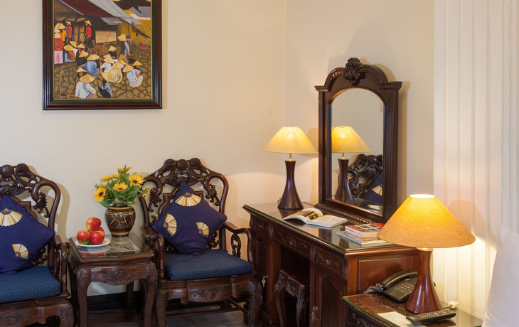 Imagen de la habitación del Hotel Lucky Central Hotel and Travel. Foto 5