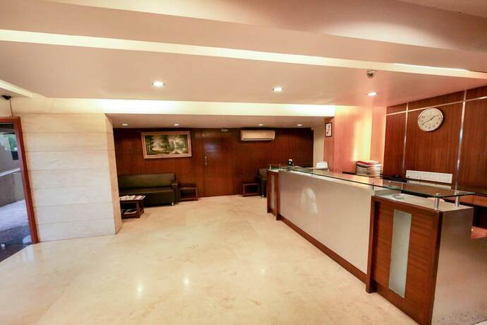 Imagen general del Hotel Lucky Goregaon. Foto 6