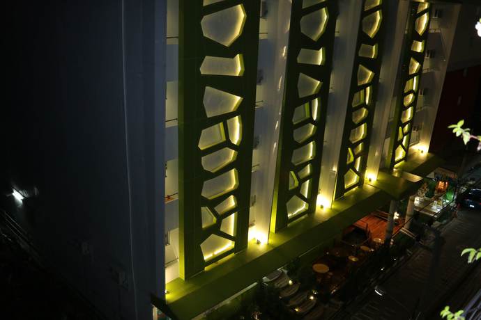 Imagen del bar/restaurante del Hotel Lucky Green View. Foto 5