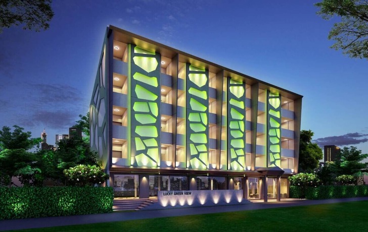 Imagen del bar/restaurante del Hotel Lucky Green View. Foto 6