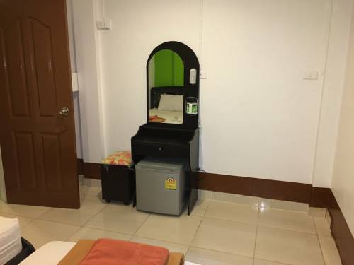 Imagen de la habitación del Hotel Lucky Guest House. Foto 11