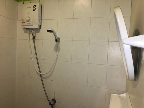 Imagen de la habitación del Hotel Lucky Guest House. Foto 15