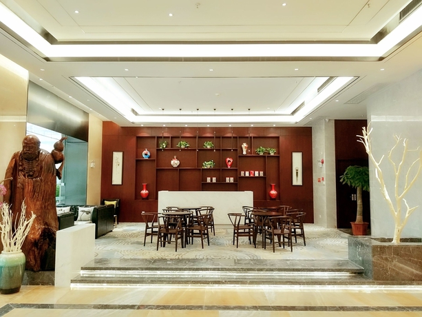 Imagen general del Hotel Lucky Holiday. Foto 3
