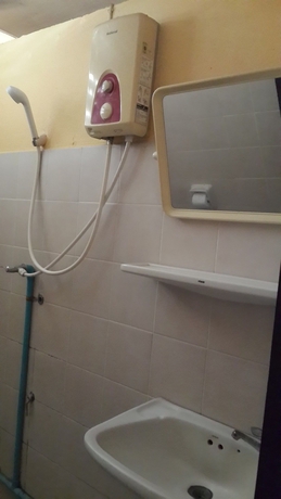 Imagen de la habitación del Hotel Lucky Home Resort. Foto 9