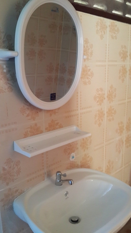 Imagen de la habitación del Hotel Lucky Home Resort. Foto 13
