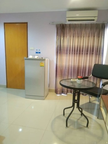 Imagen de la habitación del Hotel Lucky Inn Residency, PATTAYA BEACH. Foto 15