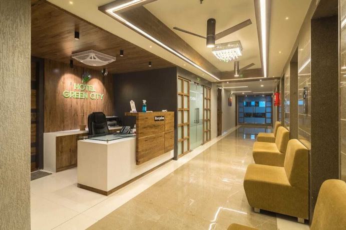Imagen de los interiores del Hotel Lucky Inn Suites. Foto 6