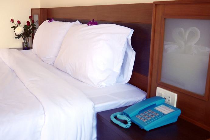 Imagen de la habitación del Hotel Lucky Patong. Foto 10