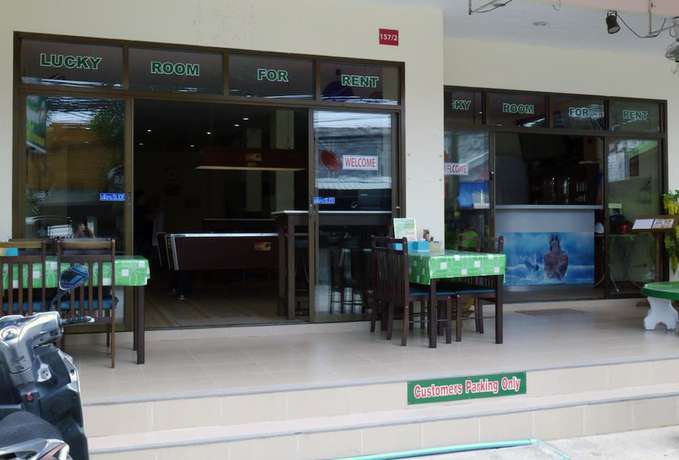 Imagen del bar/restaurante del Hotel Lucky Patong. Foto 3