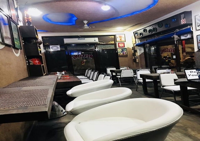 Imagen general del Hotel Lucky Restaurant And Guest House. Foto 1