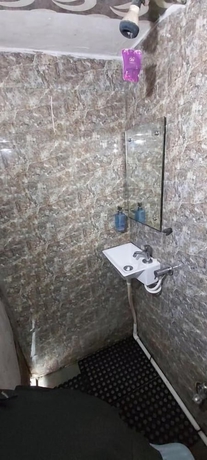 Imagen de la habitación del Hotel Lucky Restaurant And Guest House. Foto 14