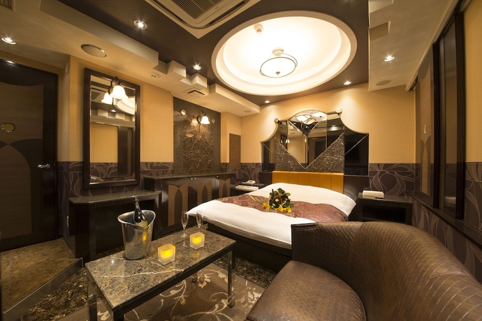 Imagen de la habitación del Hotel Lucky Sun, Nishinomiya. Foto 13