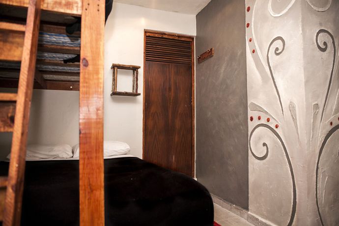 Imagen de la habitación del Hotel Lucky Traveler Hostel. Foto 15