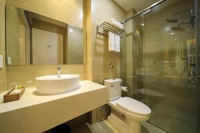 Imagen de la habitación del Hotel Lucky Tuy Hoa. Foto 14
