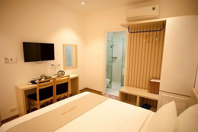 Imagen de la habitación del Hotel Lucky Tuy Hoa. Foto 18