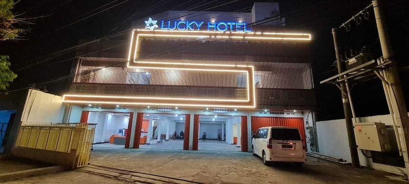 Imagen general del Hotel Lucky by Surya Group. Foto 1