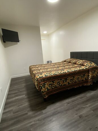 Imagen de la habitación del Hotel Lucky cuss Motel. Foto 17