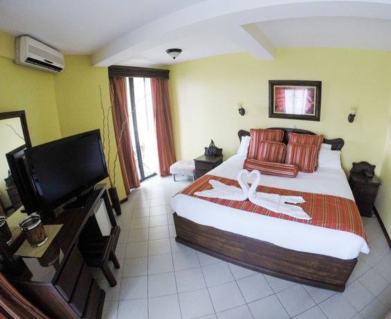 Imagen de la habitación del Hotel Lucky's Y Casino. Foto 9