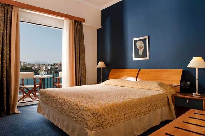 Imagen de la habitación del Hotel Lucy, Chalkida. Foto 5