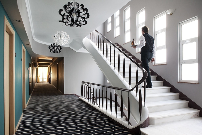 Imagen de los interiores del Hotel Lucy, Chalkida. Foto 10