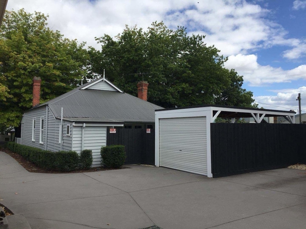 Imagen de los exteriores del Hotel Lucy's Cottage Healesville. Foto 17
