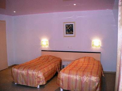 Imagen de la habitación del Hotel Lud'h&ocirc;tel. Foto 7