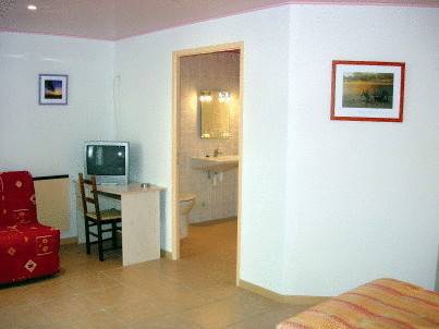 Imagen de la habitación del Hotel Lud'h&ocirc;tel. Foto 10