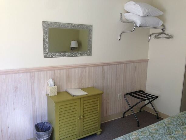 Imagen de la habitación del Hotel Ludington Pier House. Foto 17