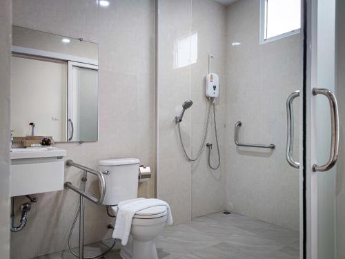 Imagen de la habitación del Hotel Lueangchan Orchid. Foto 15
