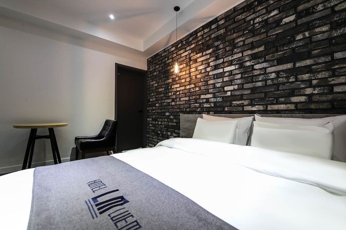 Imagen de la habitación del Hotel Luem. Foto 13