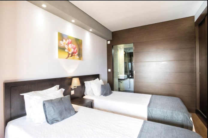 Imagen de la habitación del Hotel Luena. Foto 11