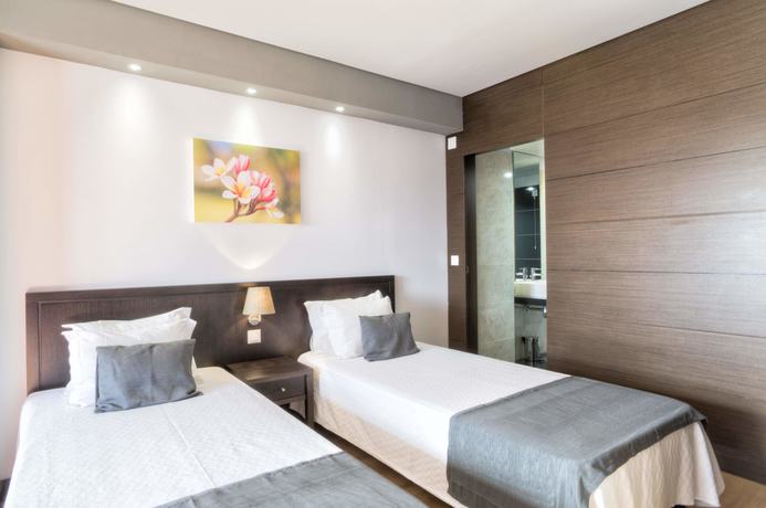 Imagen de la habitación del Hotel Luena. Foto 13