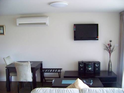 Imagen de la habitación del Hotel Lufra And Apartments. Foto 4