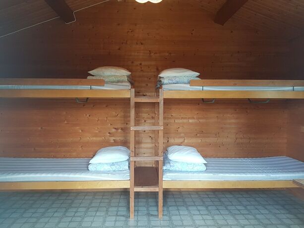 Imagen de la habitación del Hotel Lufta Camping. Foto 18