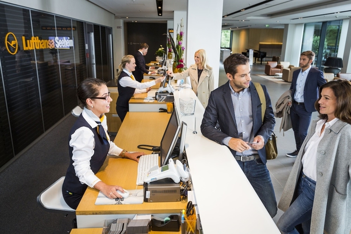Imagen de los interiores del Hotel Lufthansa Seeheim - More Than A Conference. Foto 17