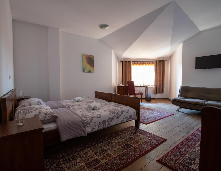 Imagen general del Hotel Lug. Foto 16