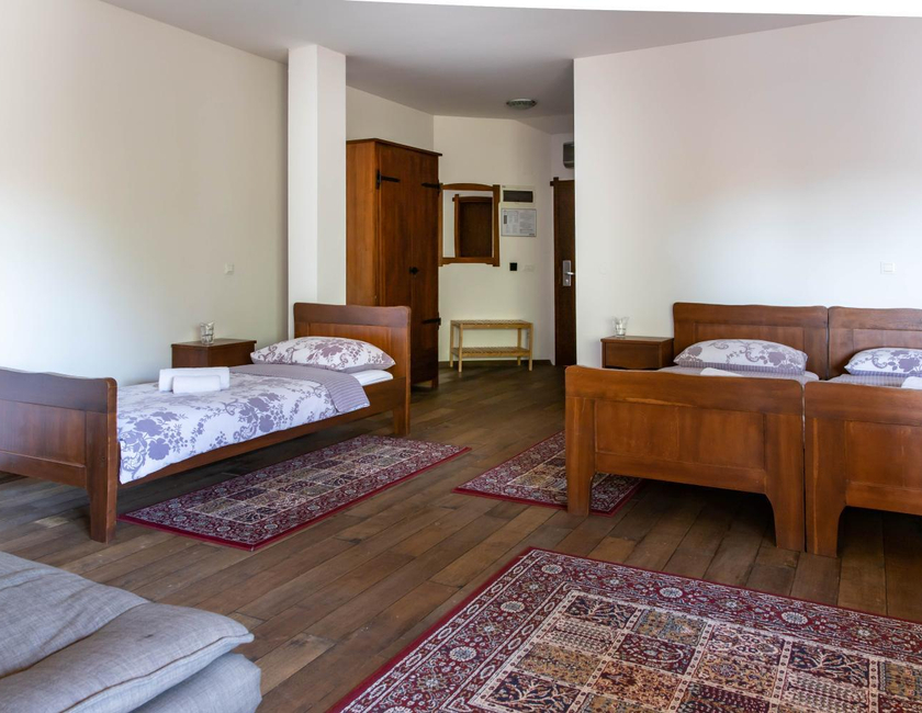 Imagen general del Hotel Lug. Foto 17