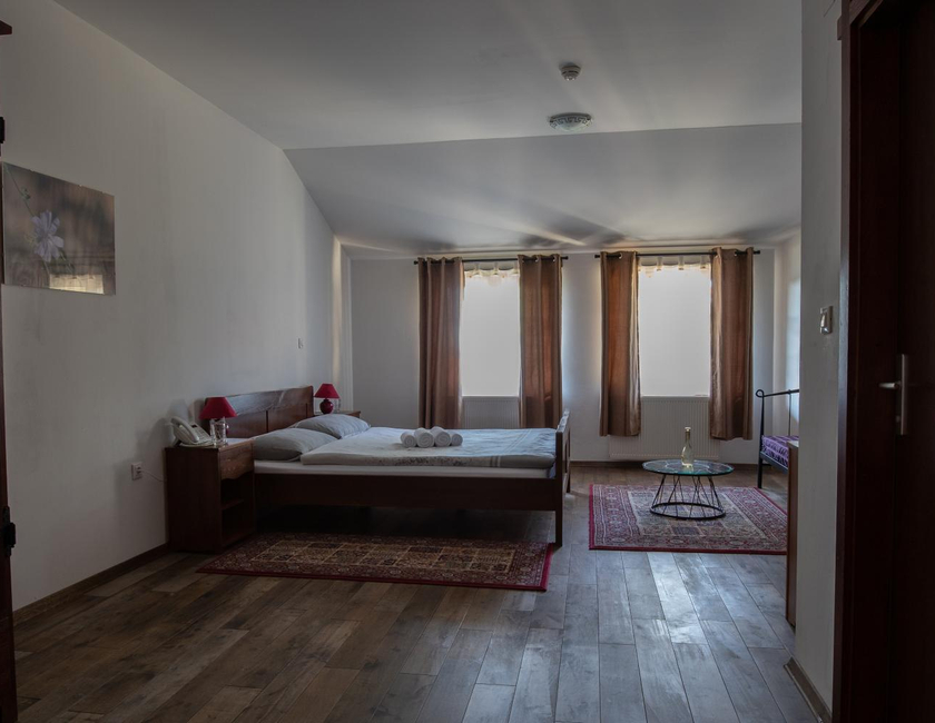 Imagen general del Hotel Lug. Foto 19