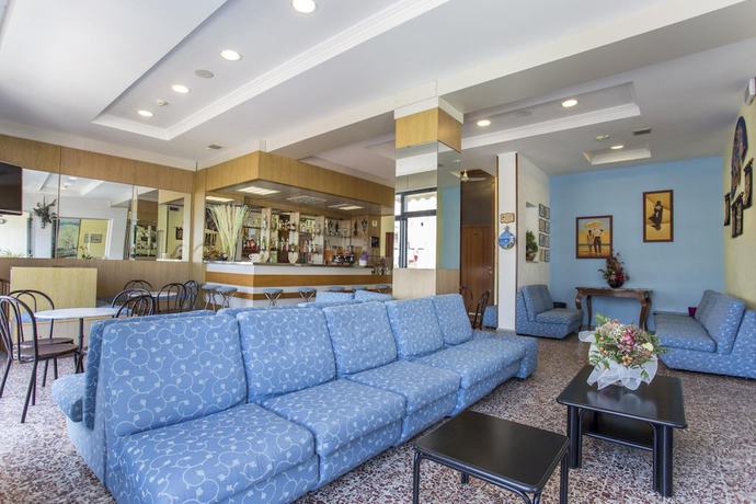 Imagen de los interiores del Hotel Lugano, Cattolica. Foto 18