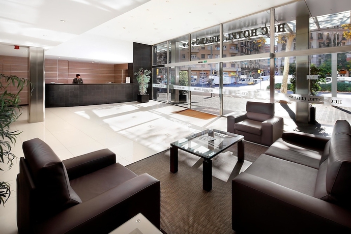 Imagen de los interiores del Hotel Lugano, Parallel. Foto 9