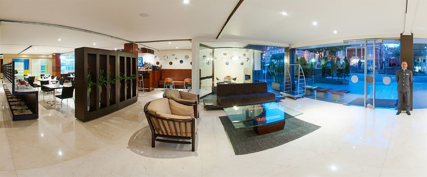 Imagen de los interiores del Hotel Lugano Suites Imperial. Foto 11