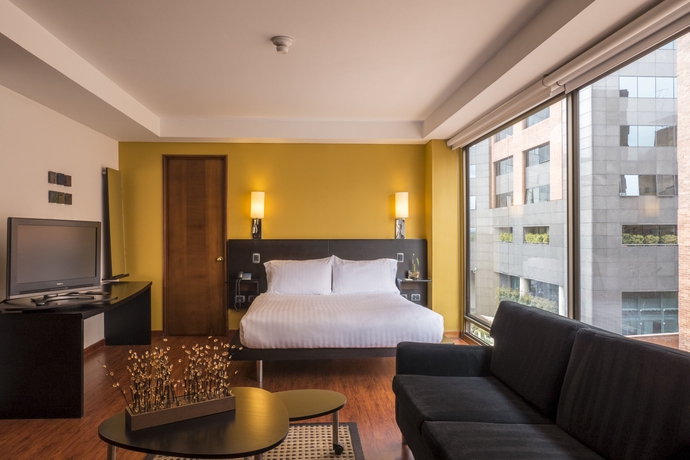 Imagen de la habitación del Hotel Lugano Suites Imperial. Foto 8