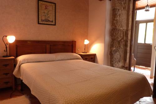 Imagen de la habitación del Hotel Lugar Dos Devas. Foto 1
