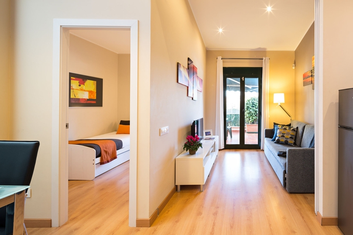 Imagen de los interiores del Hotel Lugaris Rambla - Apartments. Foto 15