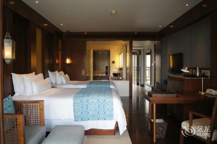 Imagen de la habitación del Hotel Luhuitou Sanya Resort. Foto 16