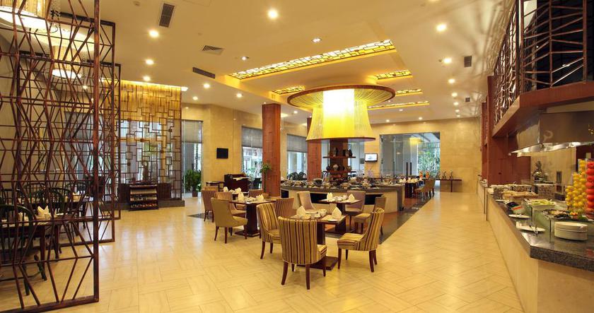 Imagen del bar/restaurante del Hotel Luhuitou State Guesthouse & Resort. Foto 2