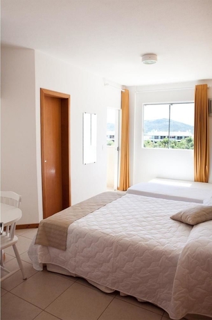 Imagen de la habitación del Hotel Luisa Palace. Foto 6