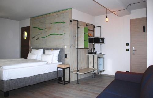 Imagen de la habitación del Hotel Luise, Dinkelsbuhl. Foto 10