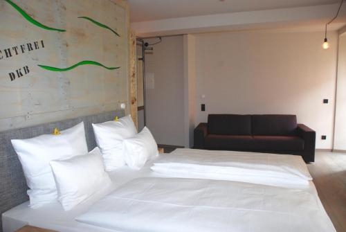 Imagen general del Hotel Luise, Dinkelsbuhl. Foto 6