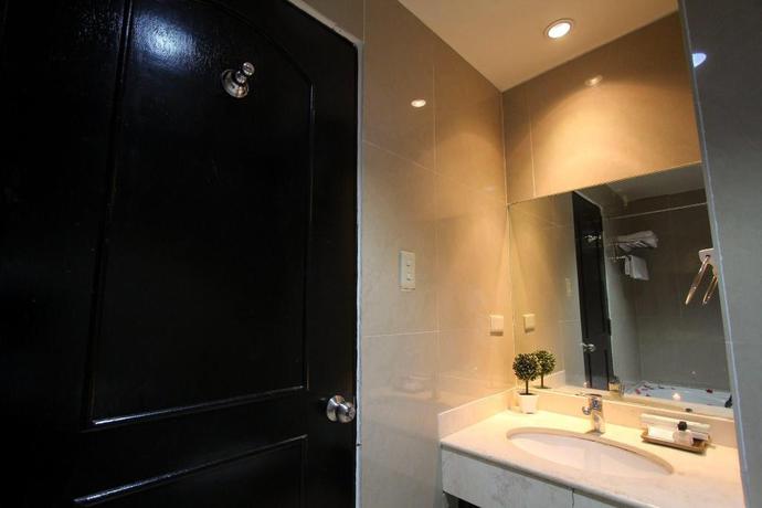 Imagen de la habitación del Hotel Luisita Central Park Hotel. Foto 4
